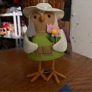 Spritz spring gardening bird figure Target DECKLE 2025